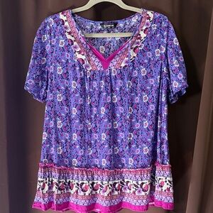 BloomChic V-Neck Floral Blouse - Purple and Pink size medium